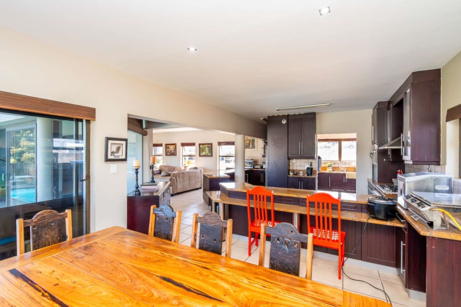 4 Bedroom Property for Sale in Myburgh Park Fase 2 Western Cape